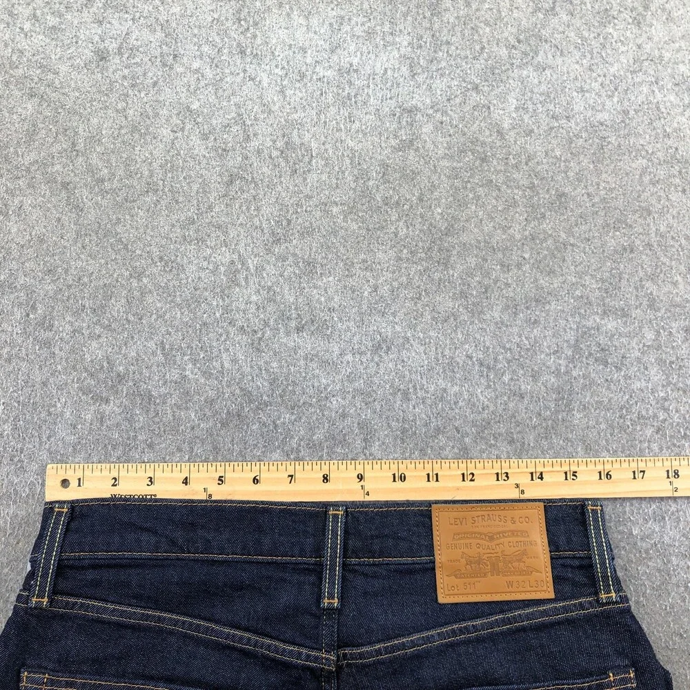 Levis 511 Jeans Mens 32x30 Blue Dark Wash Slim Straight Denim Pants Casual